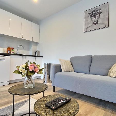 Cozy Appart' A Deux Pas De La Gare - Cozy Houses Palaiseau Ngoại thất bức ảnh